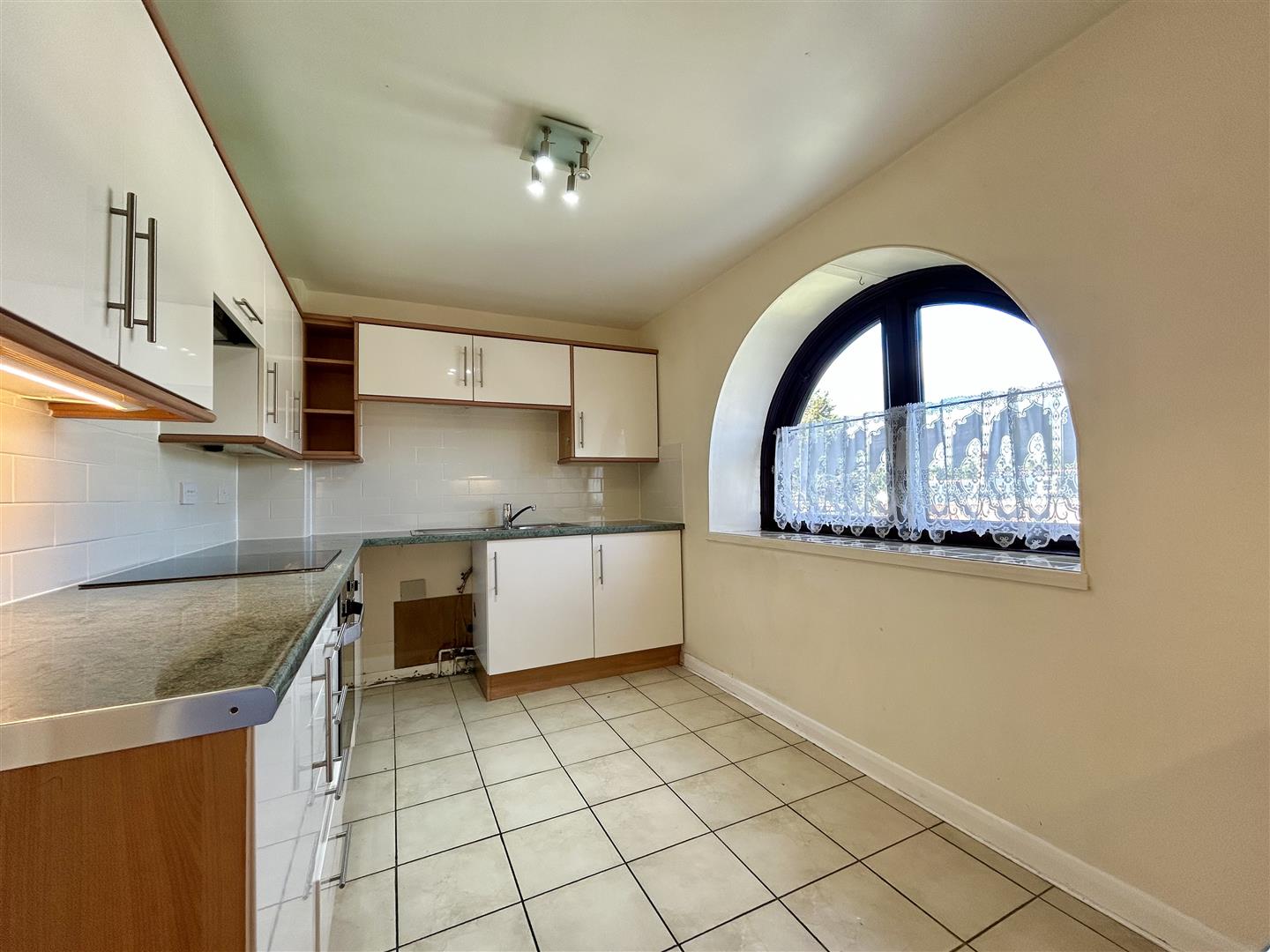 2 bed property in Springfield Road, St. Leonards-On-Sea